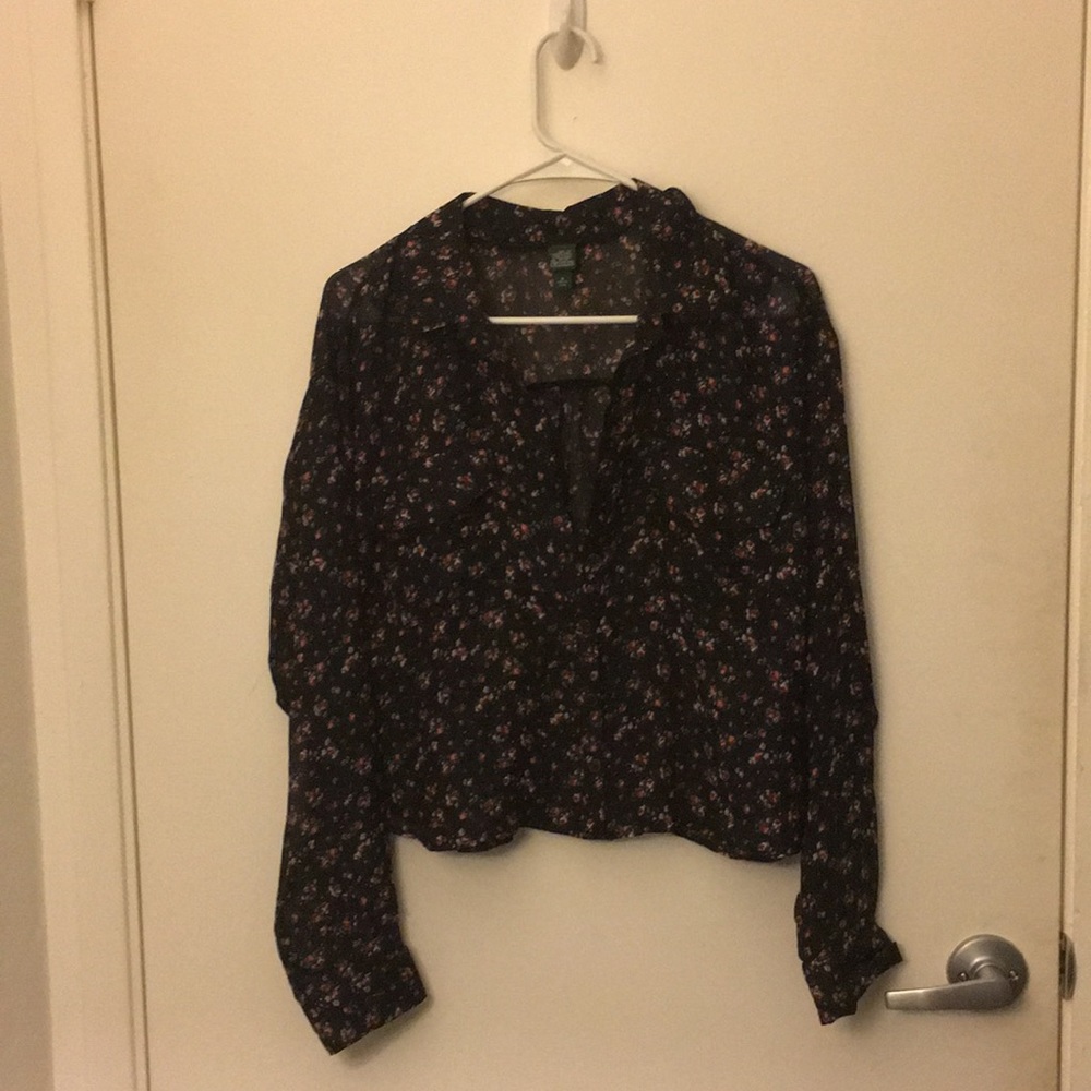 Wild Fable long-sleeve button-up blouse